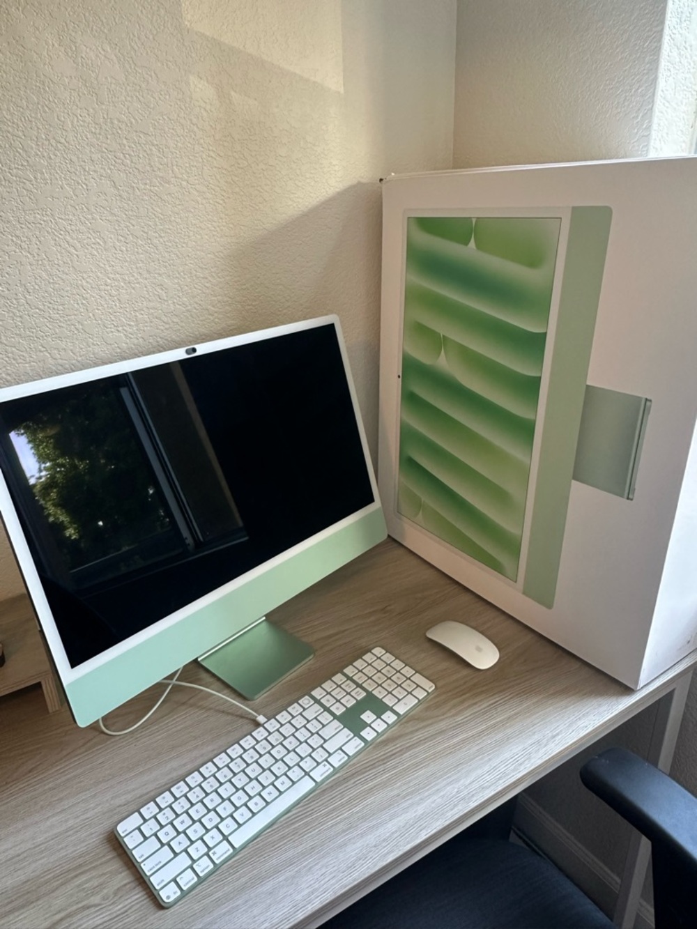 Mint Green iMac24” 2024 M4